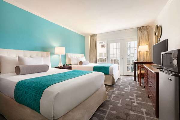  - Howard Johnson Plaza Hotel Oceanfront Ocean City