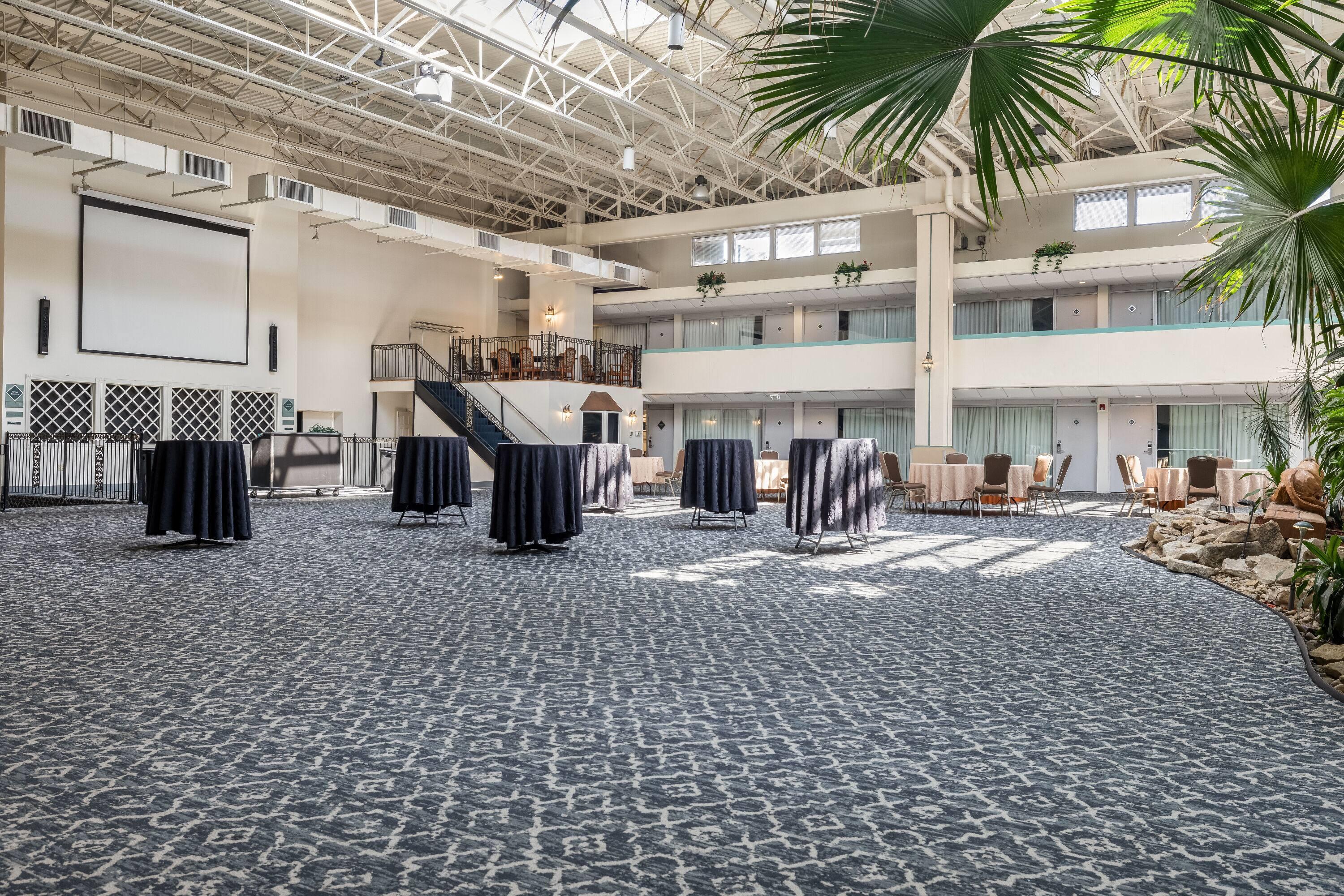 Meeting Room | Ramada by Wyndham State College Hotel & Conference Center