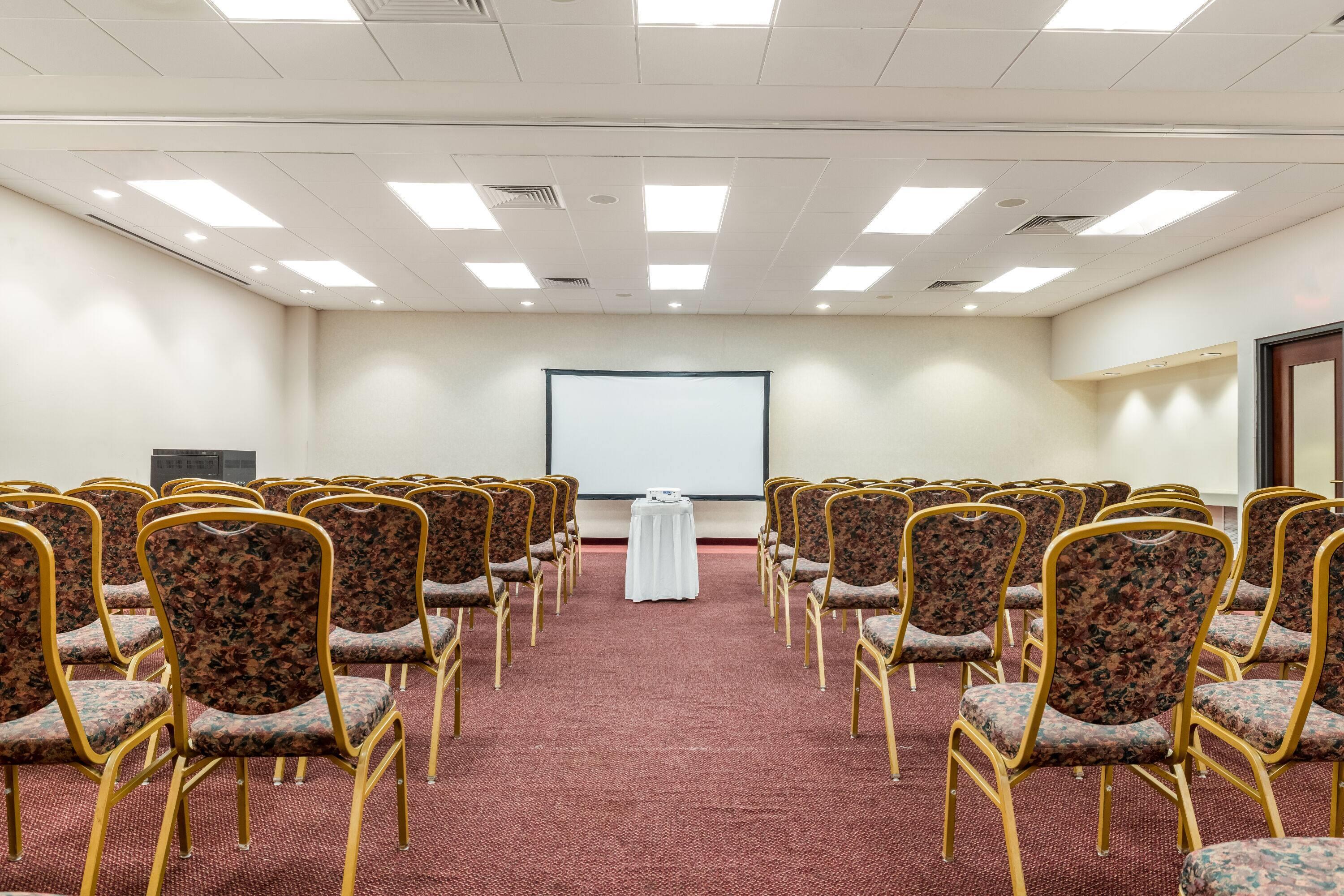 Meeting Room | Ramada by Wyndham State College Hotel & Conference Center