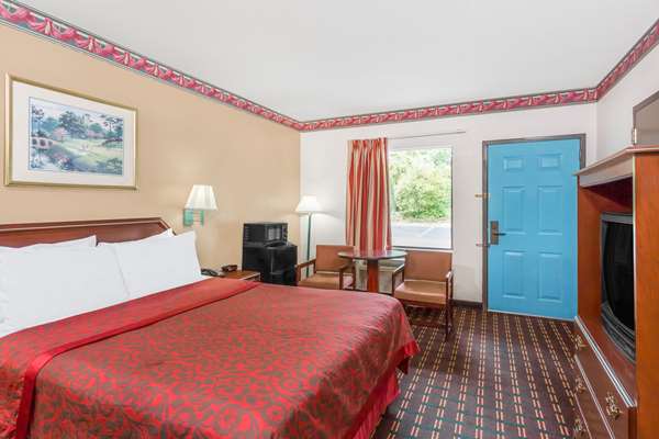  - Days Inn Blythewood