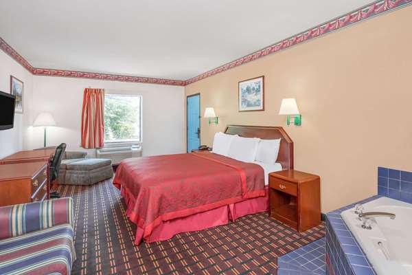  - Days Inn Blythewood
