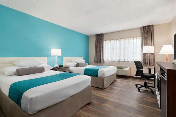  - Howard Johnson Hotel South Portland