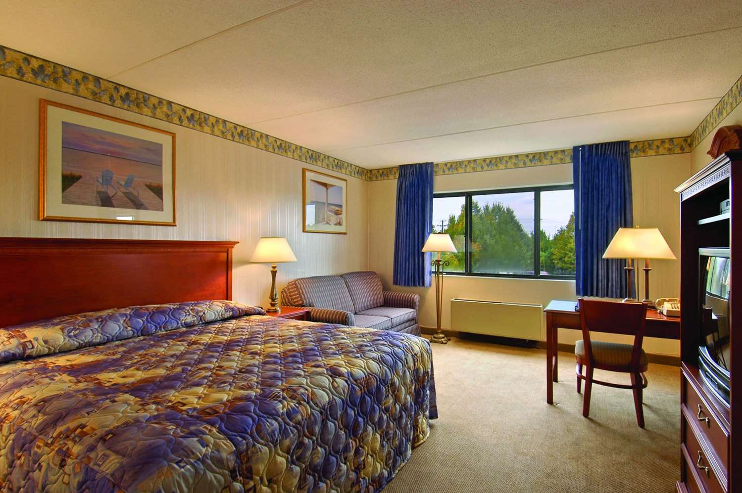 Howard Johnson Hotel South Portland, ME See Discounts