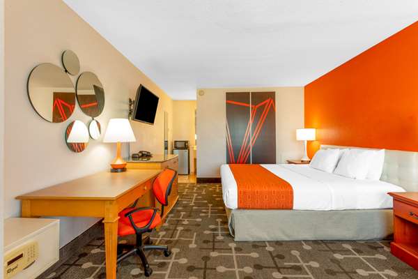  - Howard Johnson Inn Virginia Beach