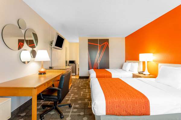  - Howard Johnson Inn Virginia Beach