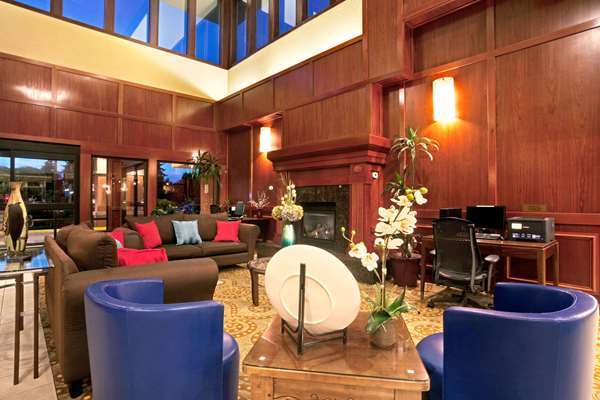  - Ramada Inn SeaTacAirport Tukwila - I-405, Exit 1