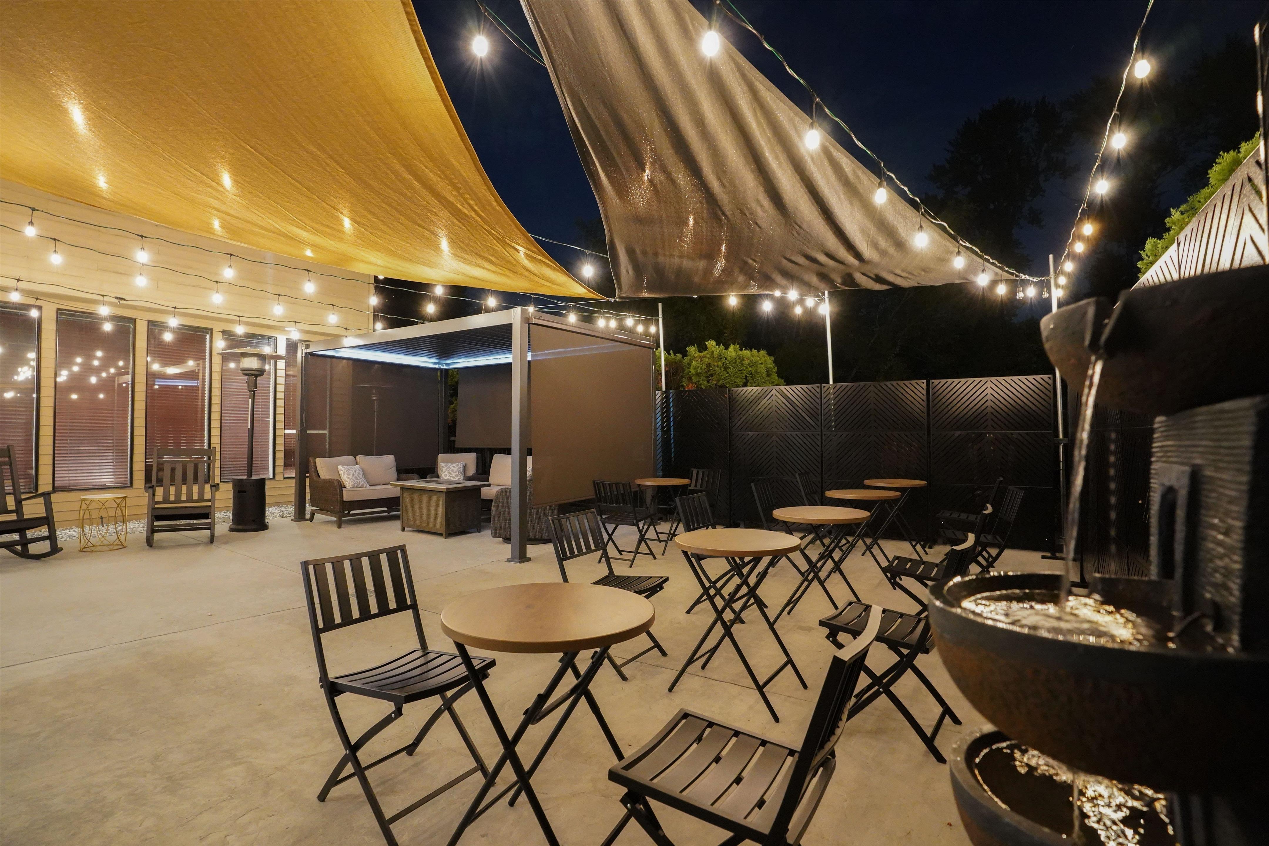Restaurant | Ramada by Wyndham Tukwila Southcenter