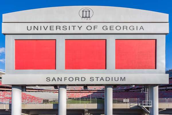  - Howard Johnson Inn Athens