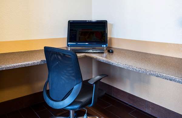 Conference Area - Howard Johnson Express Inn Williams - I-40, Exit 163