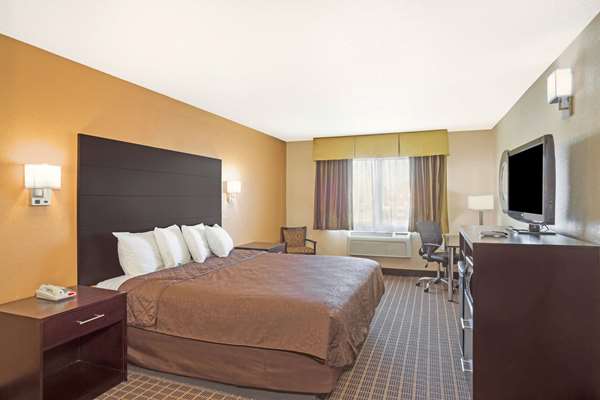  - Howard Johnson Express Inn Williams - I-40, Exit 163