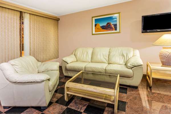  - Days Inn Ashland - I-95, Exit 92
