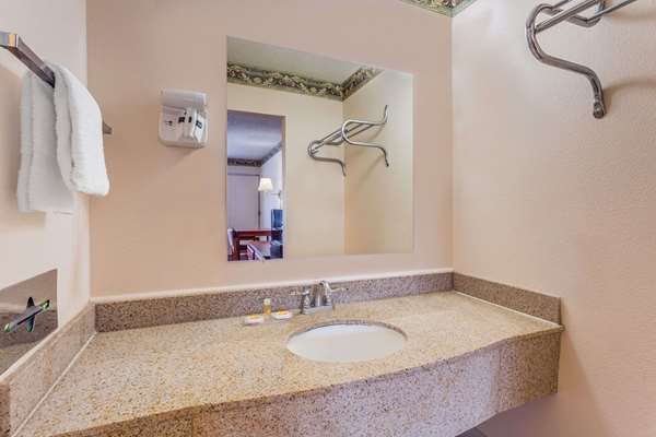  - Days Inn Ashland - I-95, Exit 92