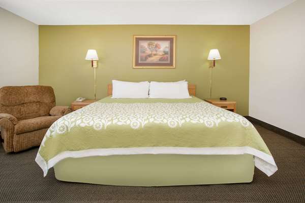  - Days Inn Ogallala - I-80, Exit 126