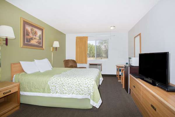  - Days Inn Ogallala - I-80, Exit 126
