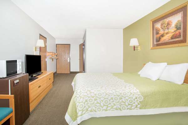  - Days Inn Ogallala - I-80, Exit 126