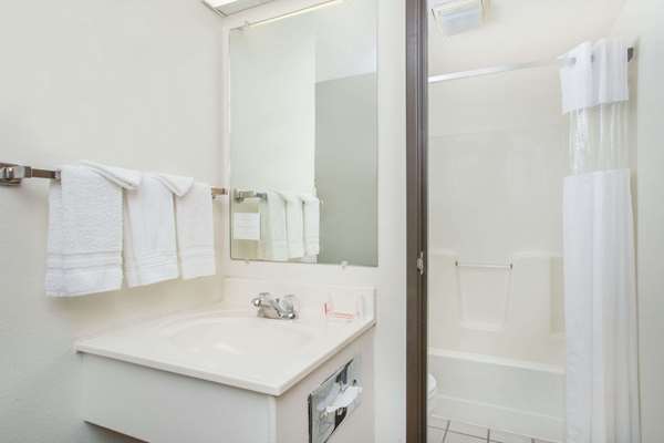  - Days Inn Ogallala - I-80, Exit 126