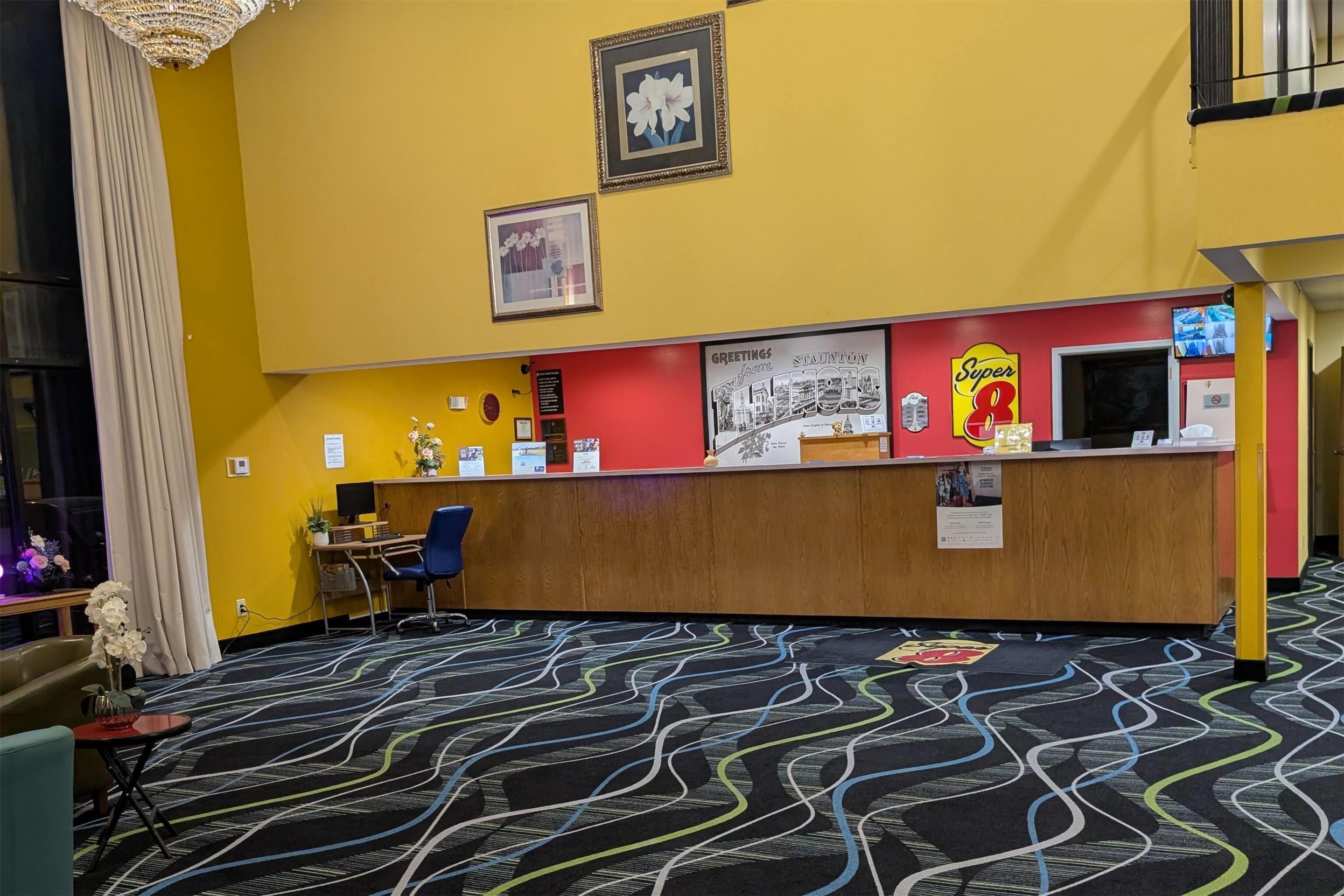Lobby | Super 8 by Wyndham Staunton