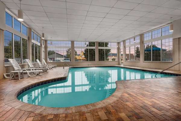 Pool - Ramada Hotel North Pigeon Forge