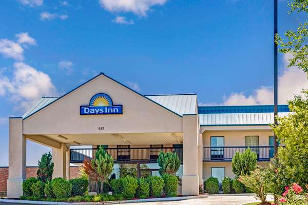 Exterior view - Days Inn Hernando - I-55, Exit 280