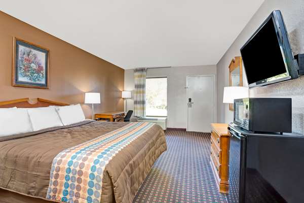  - Days Inn Hernando - I-55, Exit 280