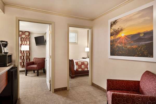 Suite - Days Inn South Portland