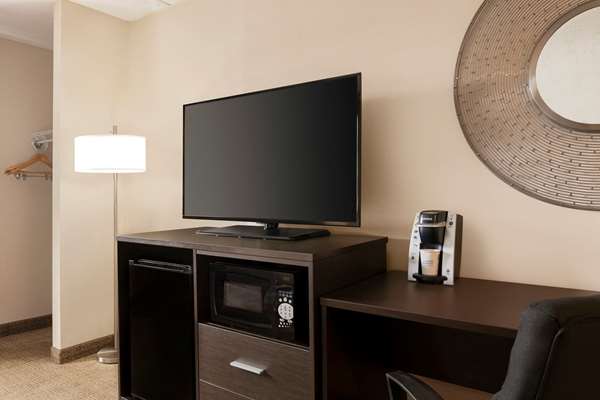  - Days Inn South Portland