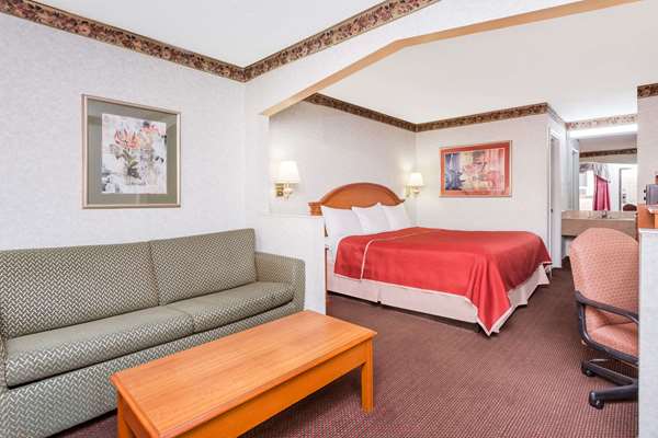  - Travelodge Airport Chattanooga - I-75, Exit 5