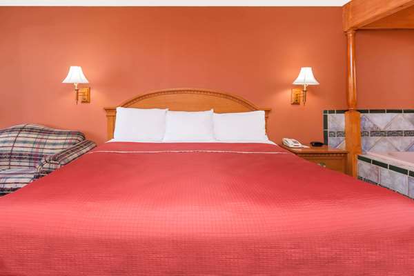  - Travelodge Airport Chattanooga - I-75, Exit 5