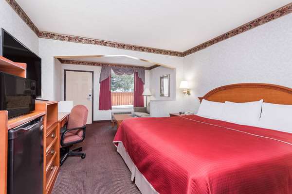  - Travelodge Airport Chattanooga - I-75, Exit 5