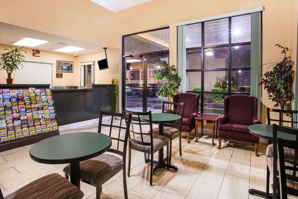  - Howard Johnson Inn Panama City