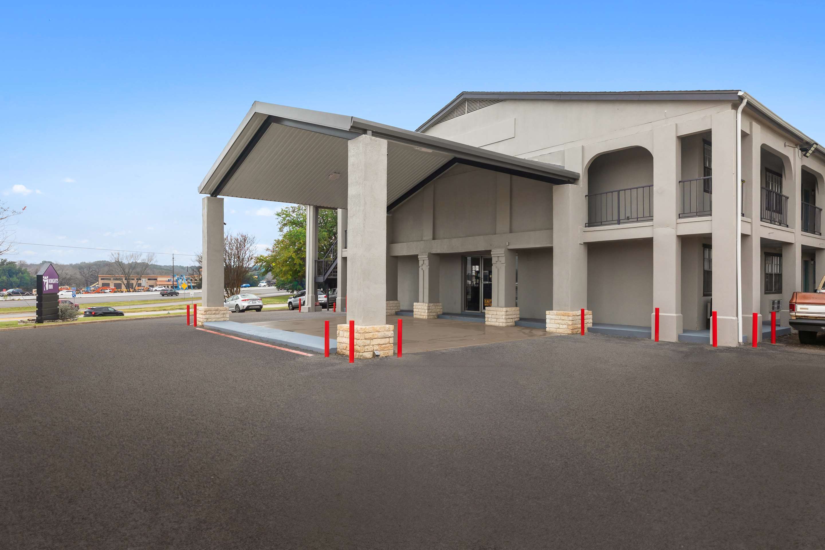 TX Exterior | Knights Inn - Belton/Temple