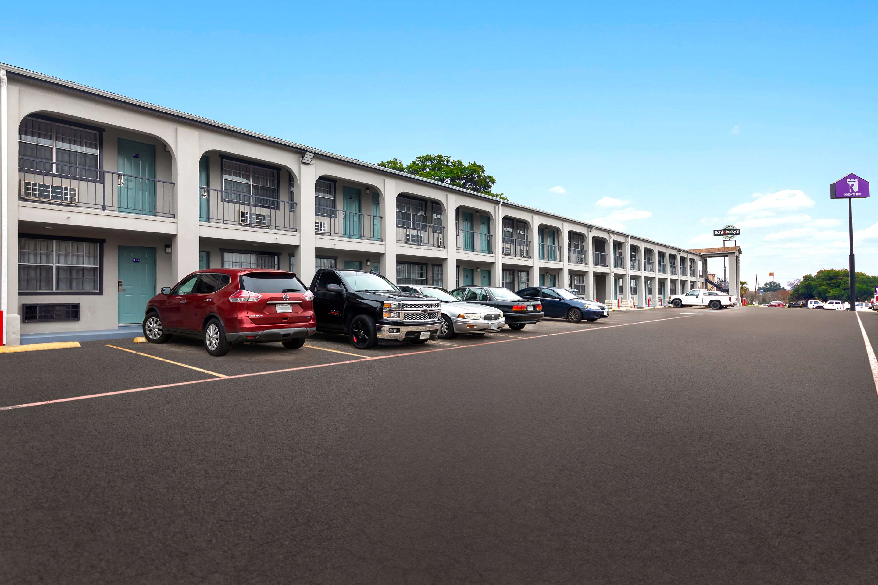 TX Exterior | Knights Inn - Belton/Temple