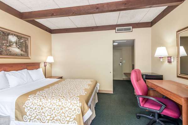  - Days Inn Niles