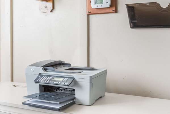 Conference Area - Days Inn Niles