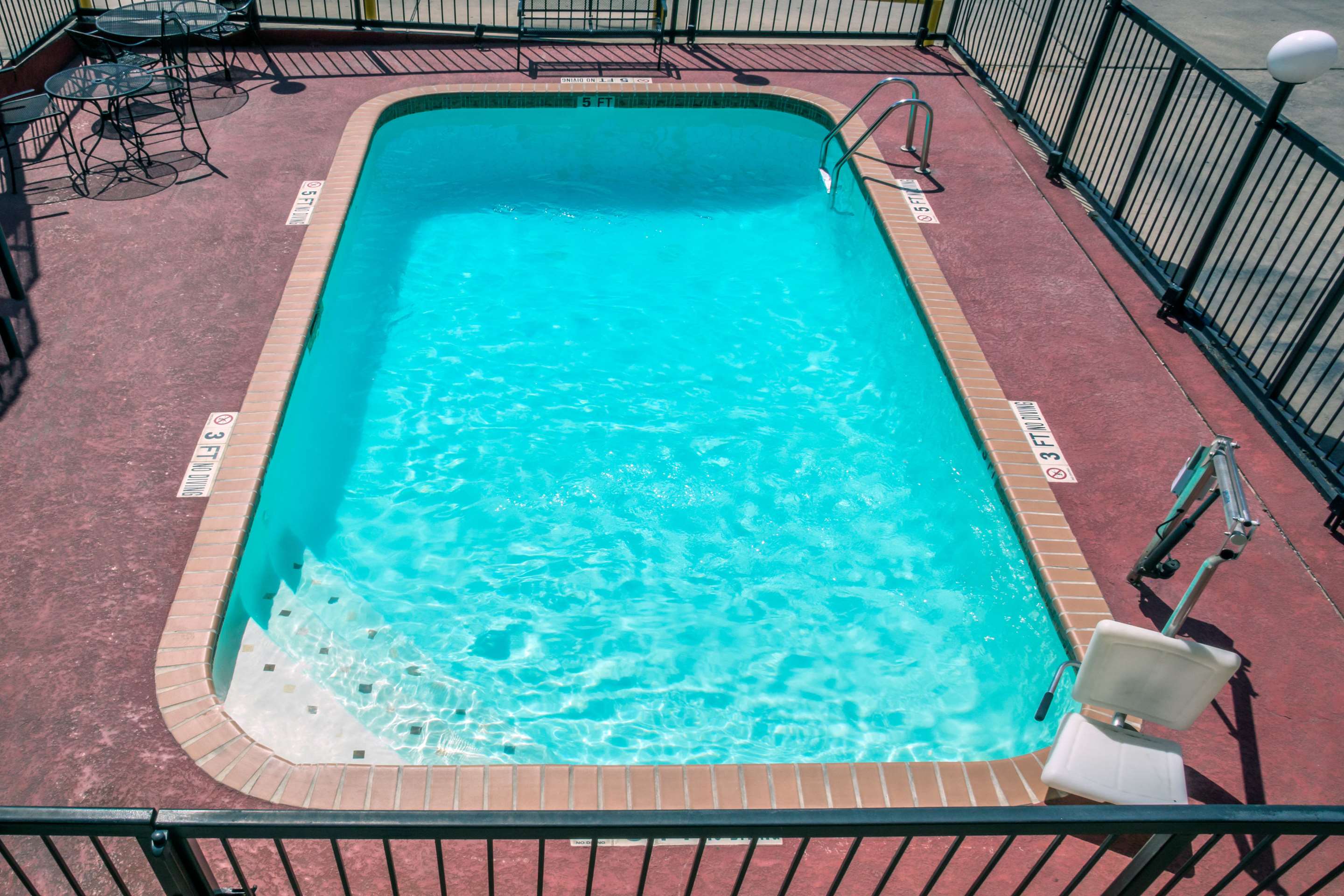 Pool | Days Inn by Wyndham San Antonio Morgan's Wonderland / IH-35 N