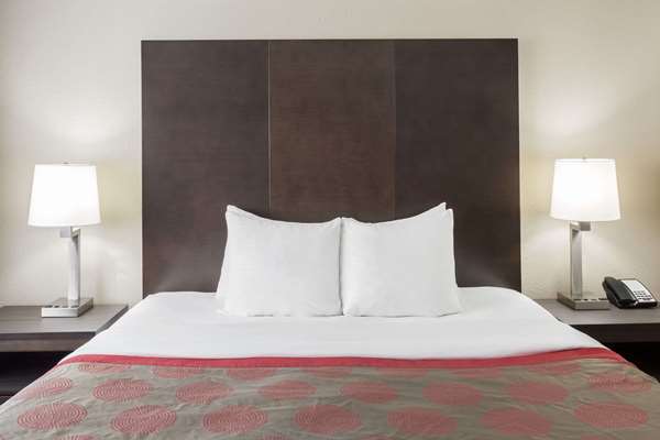  - Ramada Hotel Monterey