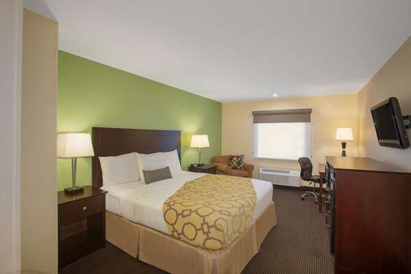  - Baymont Inn & Suites Jefferson City