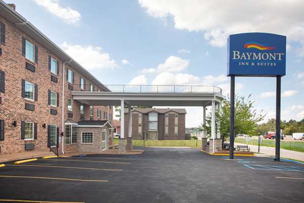 Exterior view - Baymont Inn & Suites Jefferson City