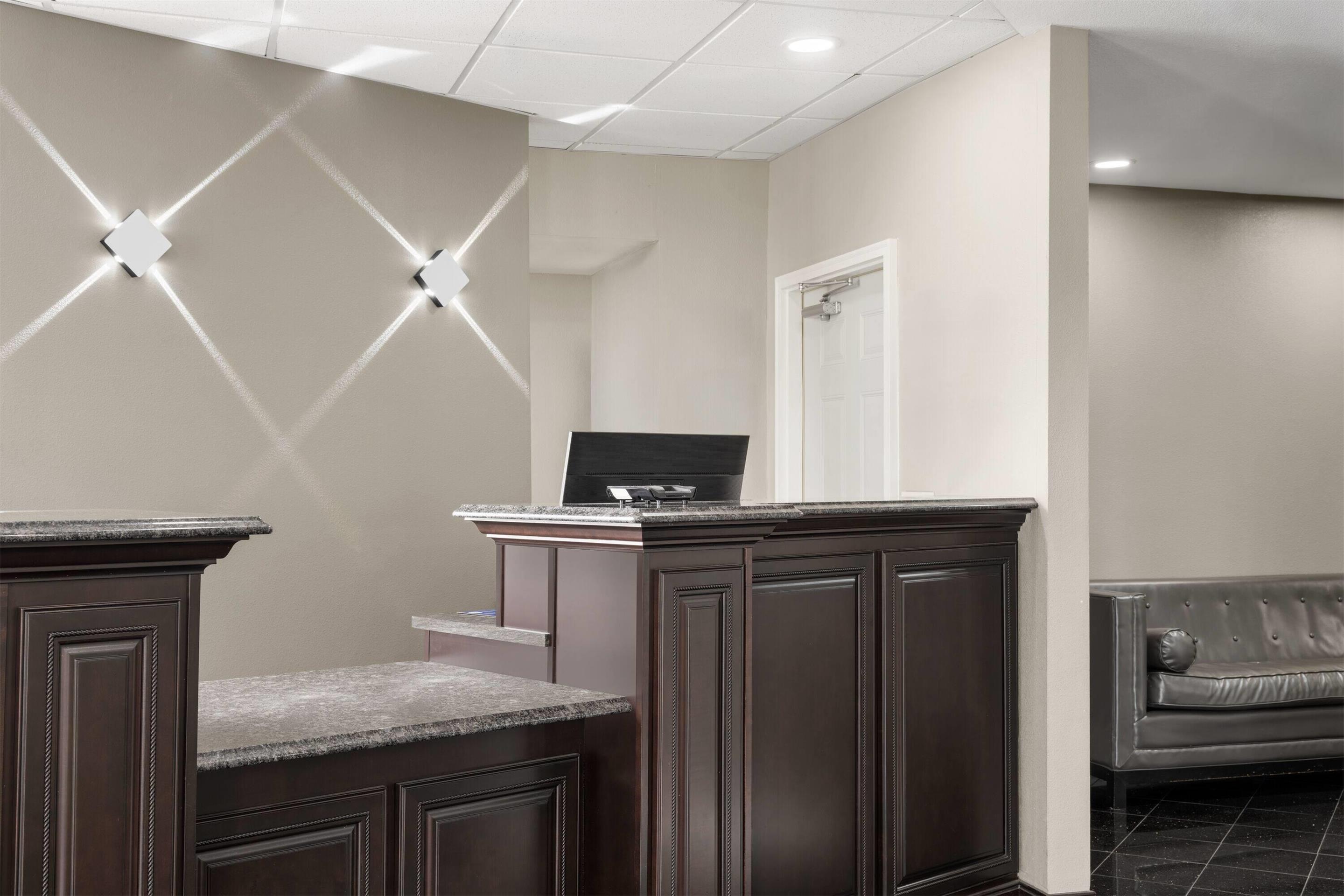 Reception | Baymont by Wyndham Jefferson City