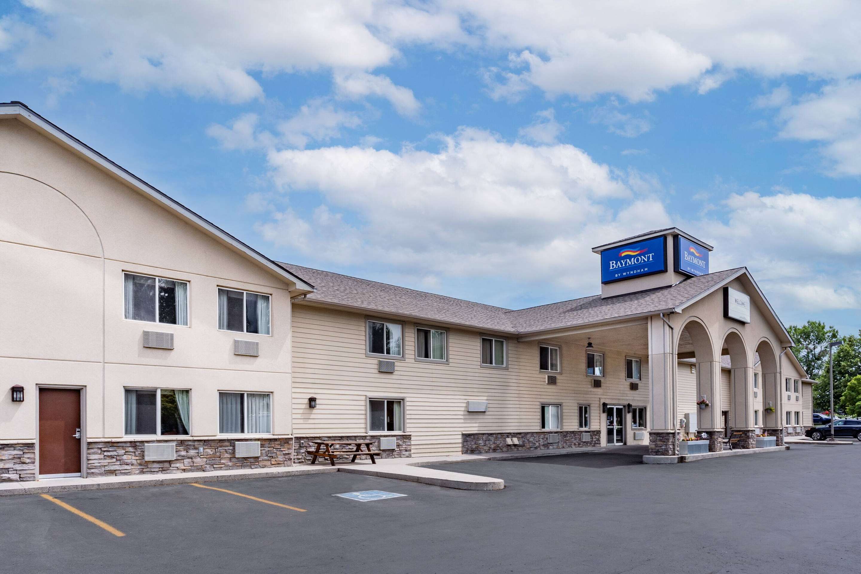 Exterior | Baymont by Wyndham Bozeman