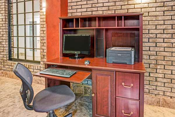 Conference Area - Ramada Inn Murfreesboro - I-24, Exit 81