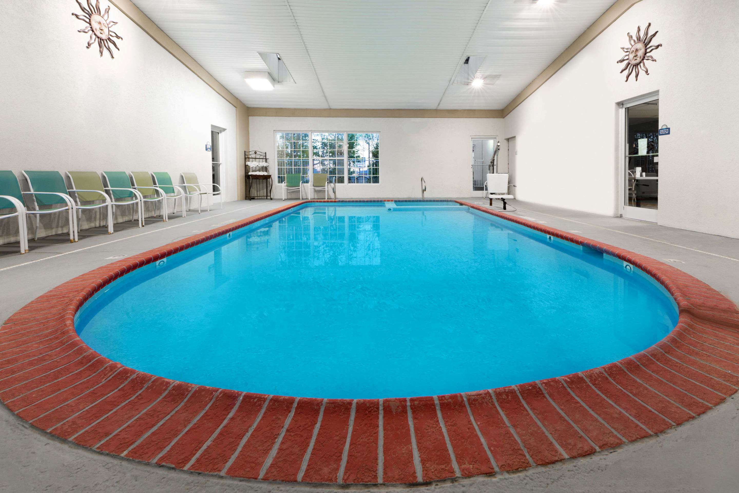 Pool | Days Inn by Wyndham Dalhart