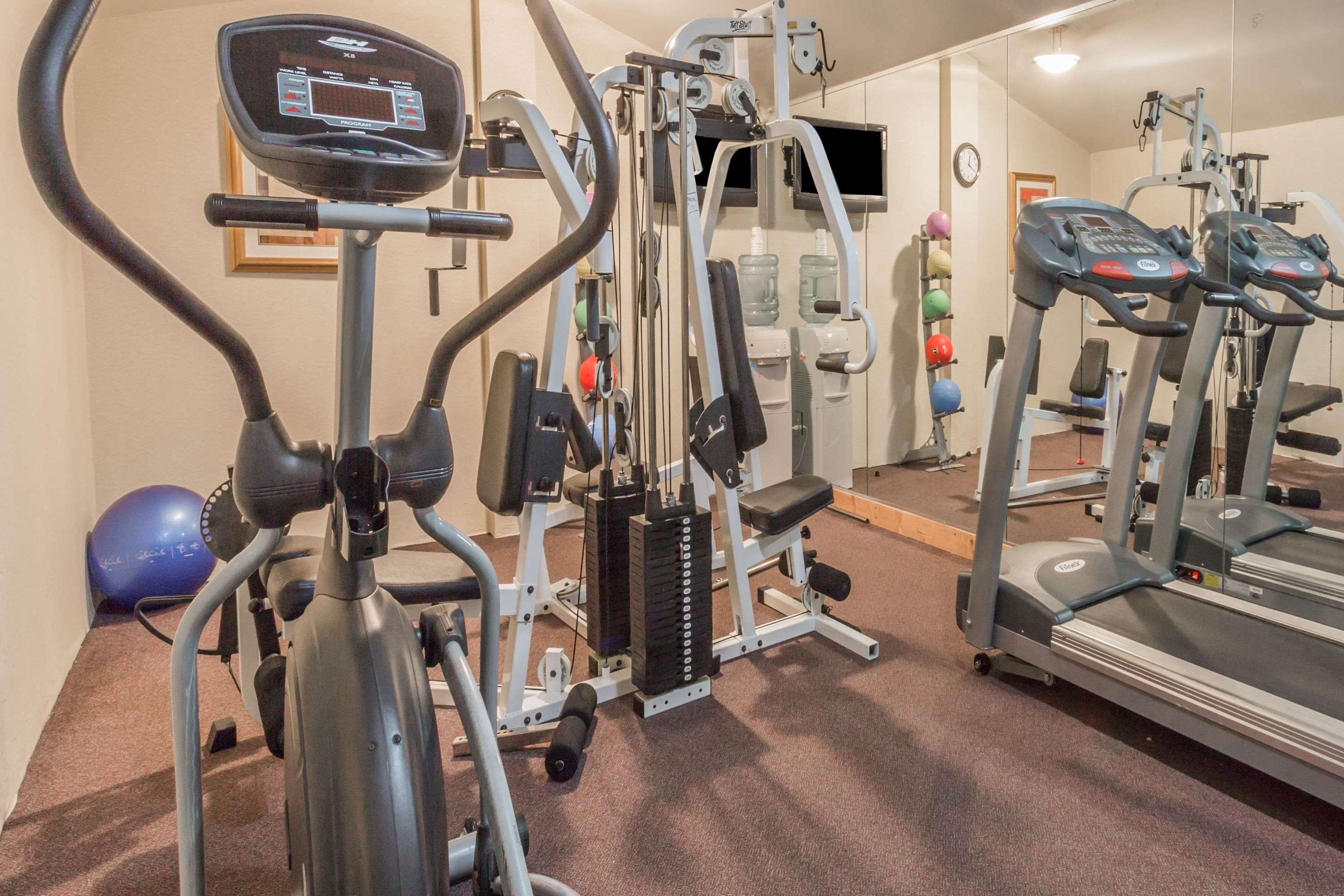 Fitness Center | Days Inn by Wyndham Camp Springs Andrews AFB
