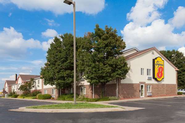 Exterior view - Super 8 Hotel Carthage - I-49, Exit 50