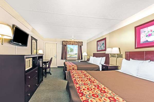  - Days Inn Gainesville