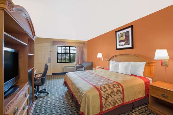  - Days Inn Monroe - I-20, Exit 120