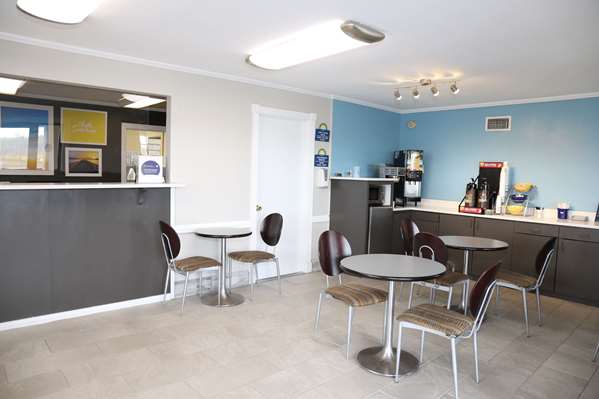  - Days Inn Monroe - I-20, Exit 120