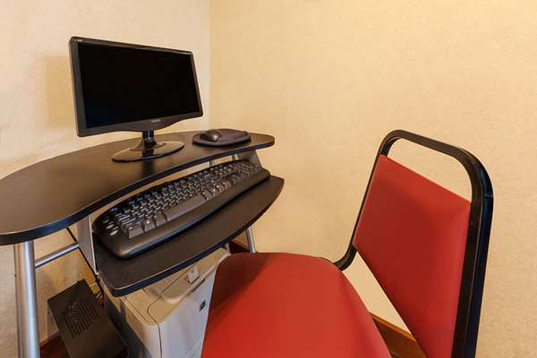 Conference Area - Ramada Limited Hotel Waterfront Mackinaw City - I-75, Exit 338