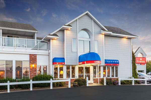 Exterior view - Ramada Limited Hotel Waterfront Mackinaw City - I-75, Exit 338