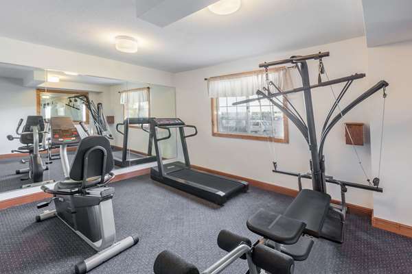 Fitness/ Exercise Room - Ramada Limited Hotel Waterfront Mackinaw City - I-75, Exit 338